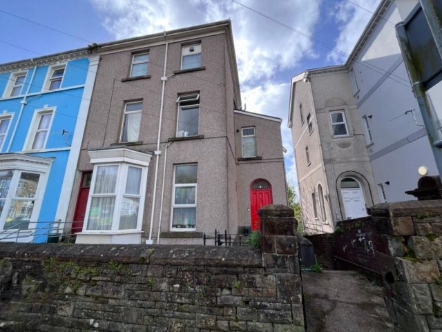 Property photo 1 of 6 Front Picture