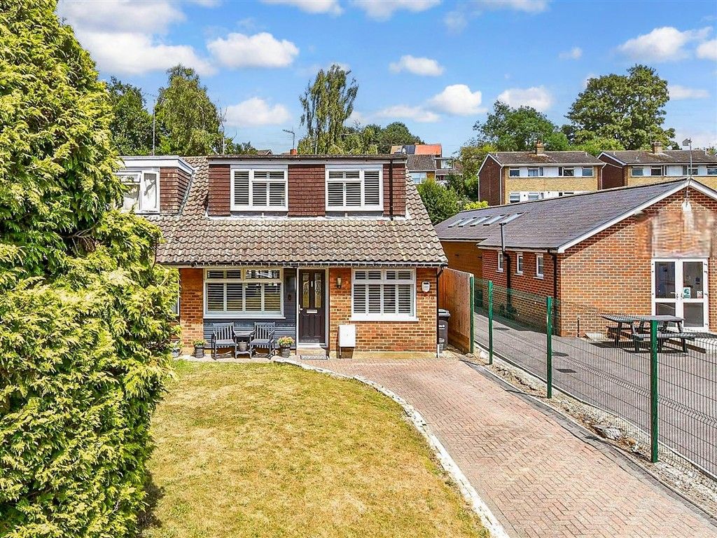 Property photo 1 of 10 Front Web