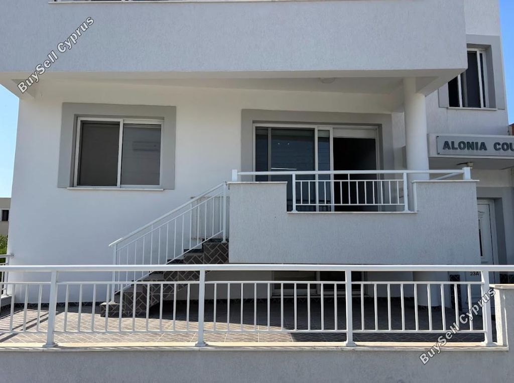 Property photo 3 of 14