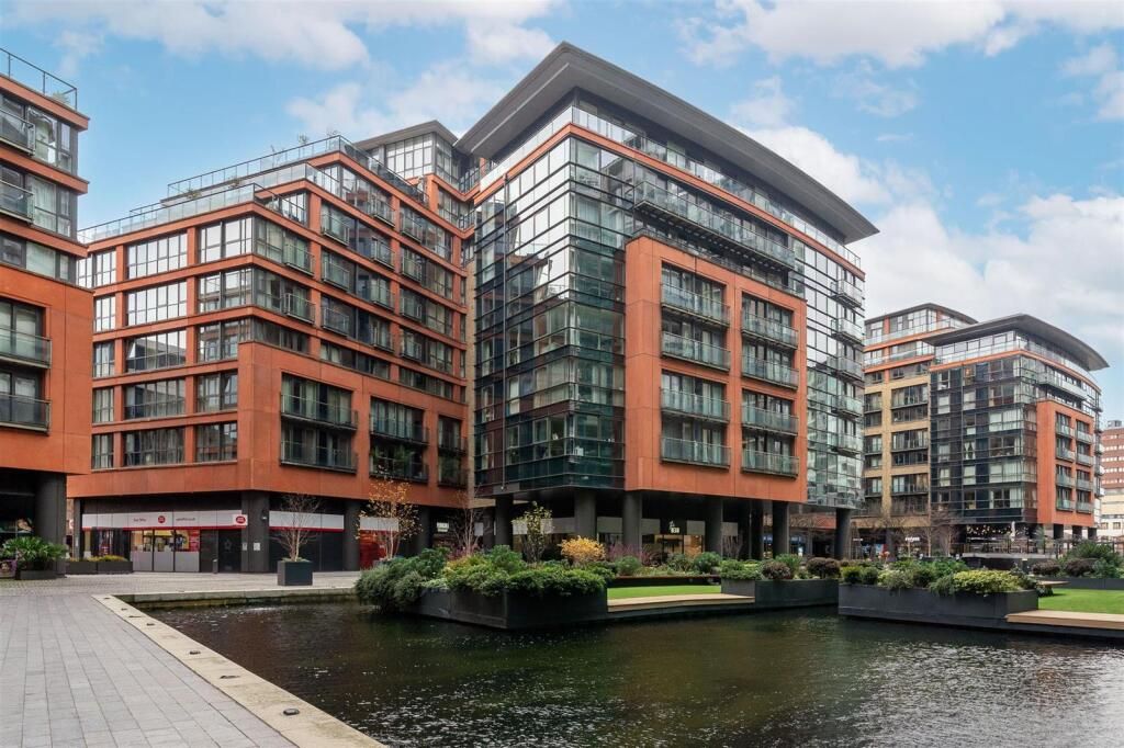 Property photo 2 of 19 Photo 9