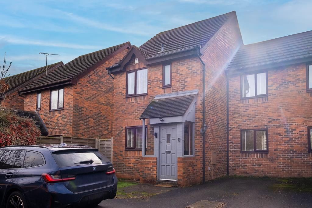 Property photo 1 of 42 Small Size-32.Jpg