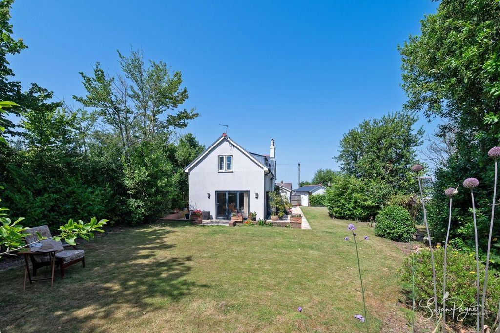Property photo 3 of 55