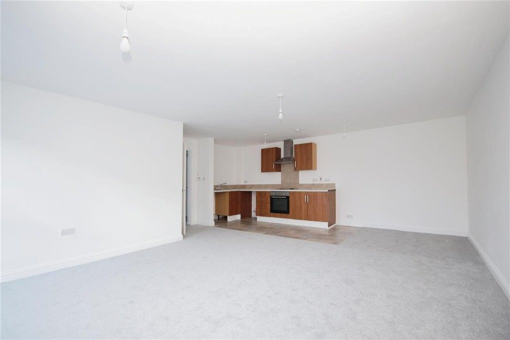 Property photo 1 of 9 Kitchen / Diner