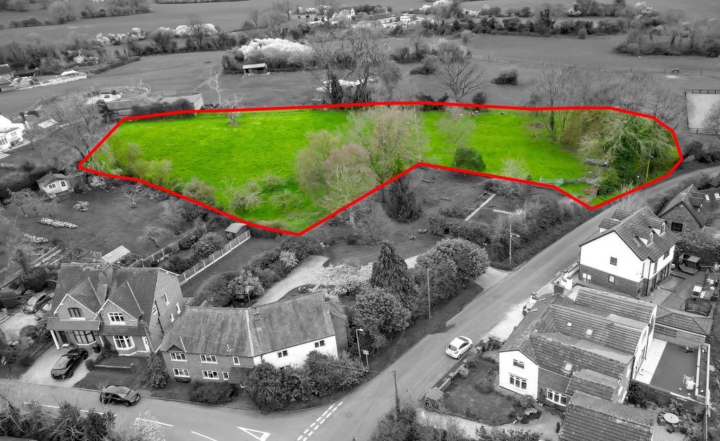 Property photo 3 of 25