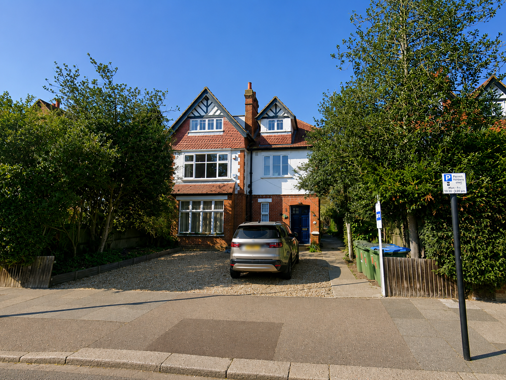 Property photo 1 of 7 External