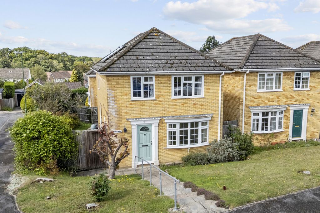 Property photo 1 of 14