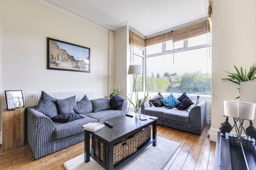 Property photo 3 of 17 Picture No. 09