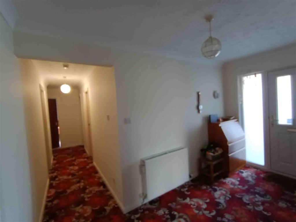 Property photo 2 of 26 Hall