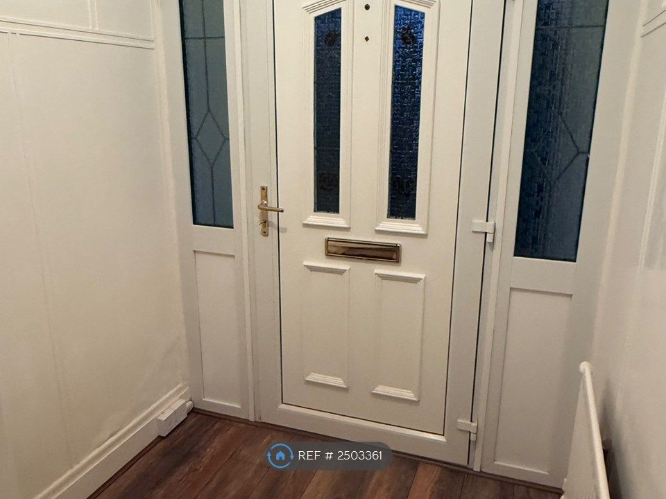Property photo 2 of 18 Front Entrance
