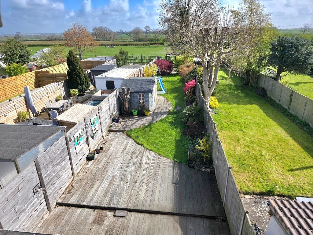 Property photo 2 of 22 Rear Garden