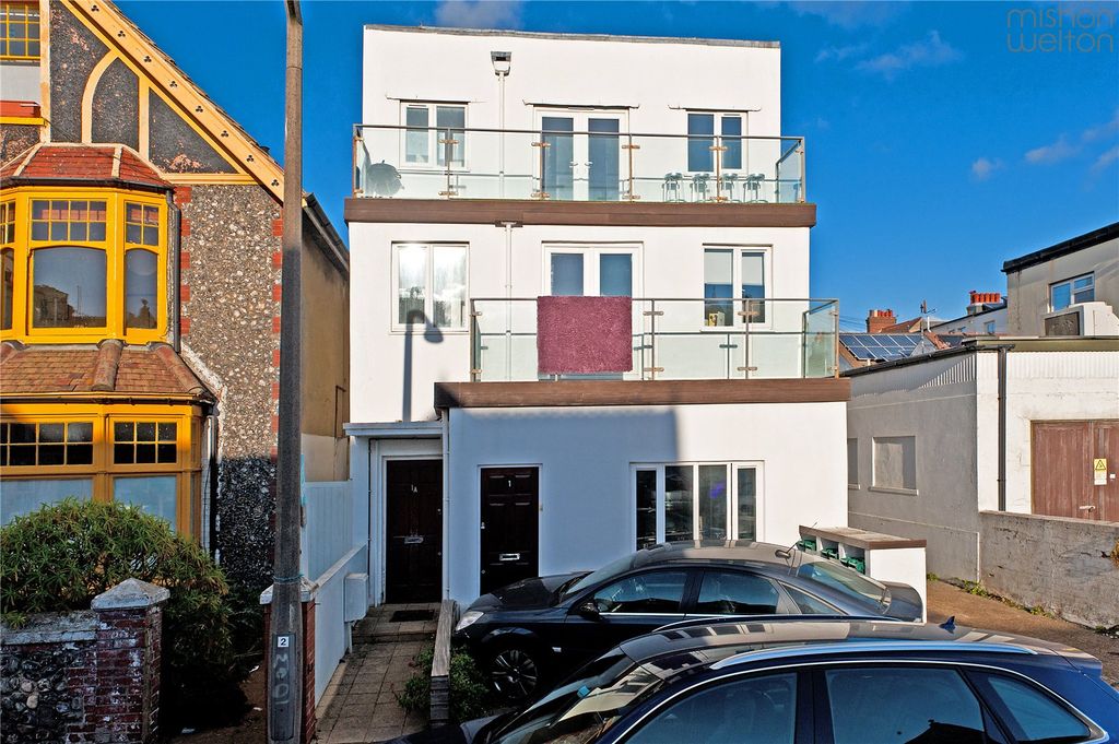 Property photo 1 of 11 Picture No. 15