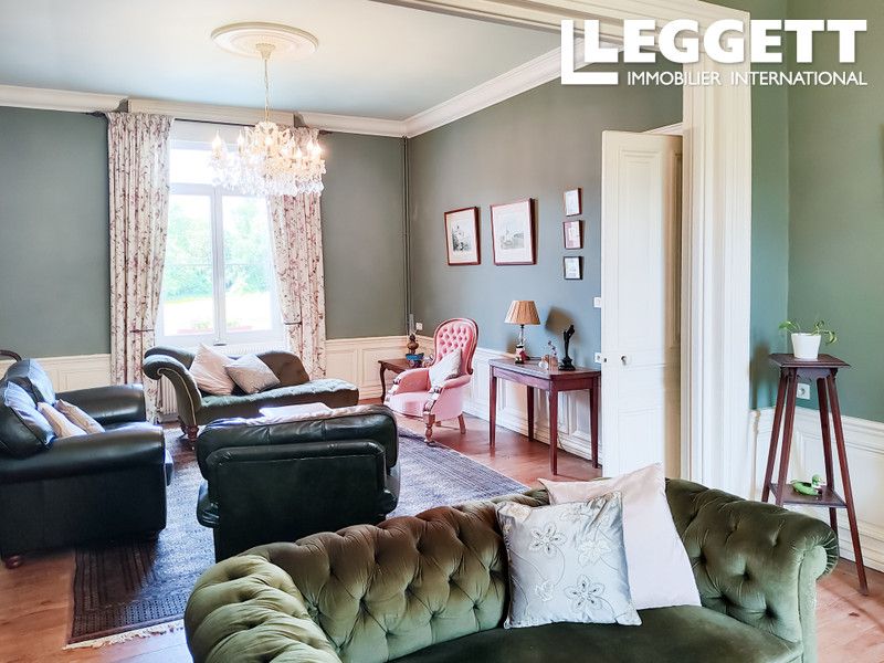 Property photo 3 of 10