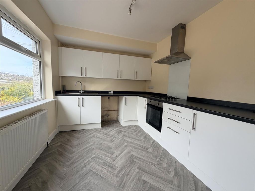 Property photo 3 of 7 Image00003.Jpeg