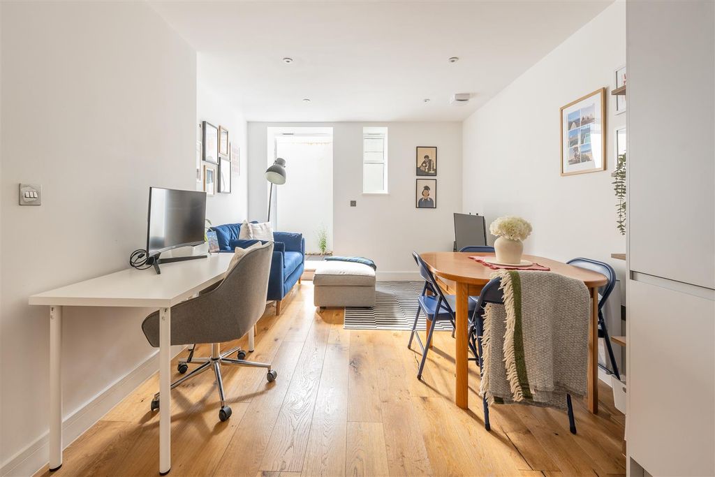 Property photo 2 of 16 Living-Area-3.Jpg