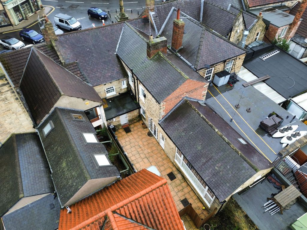 Property photo 2 of 16 Photo 16