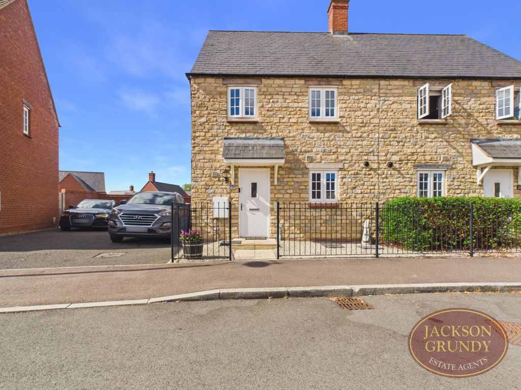 Property photo 1 of 12 Pianoforte Road