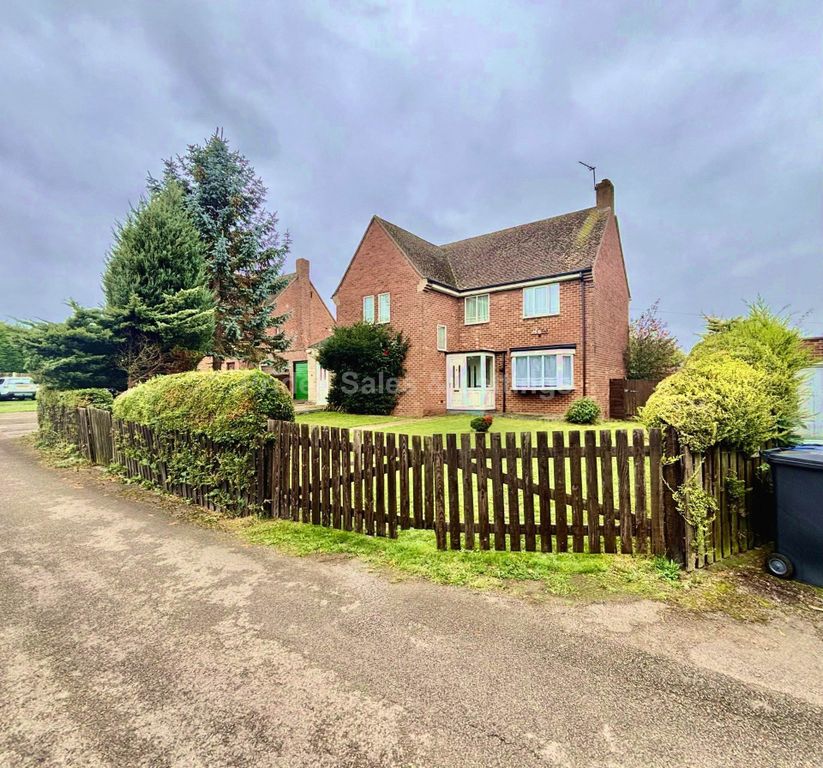 Property photo 2 of 31