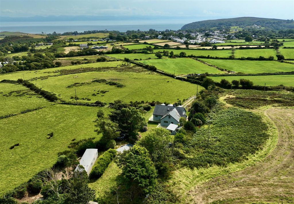 Property photo 2 of 46 Dji_Fly_20250816_114848_586_1755695198293_Photo.Jp
