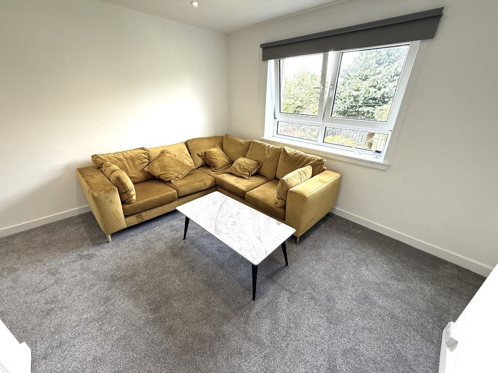 Property photo 2 of 11 Photo 2