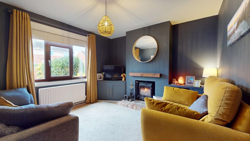 Property photo 1 of 37 4643350