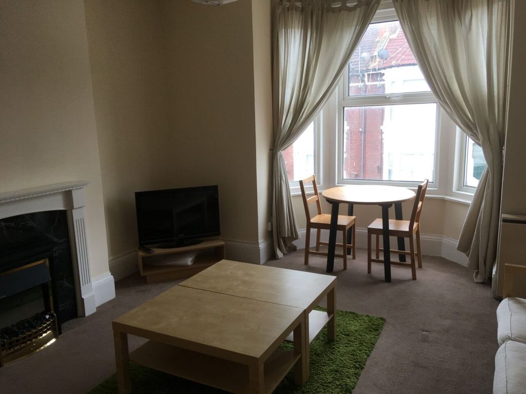 Property photo 2 of 11