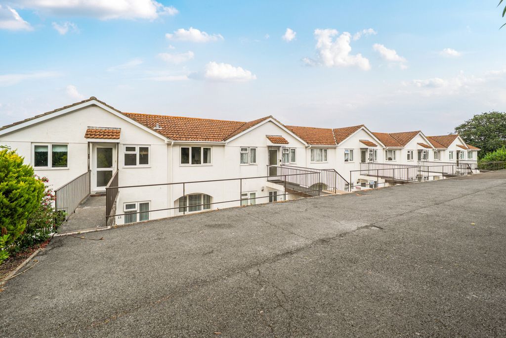 Property photo 2 of 21 3-6A67B52Fe71Bb-1...
