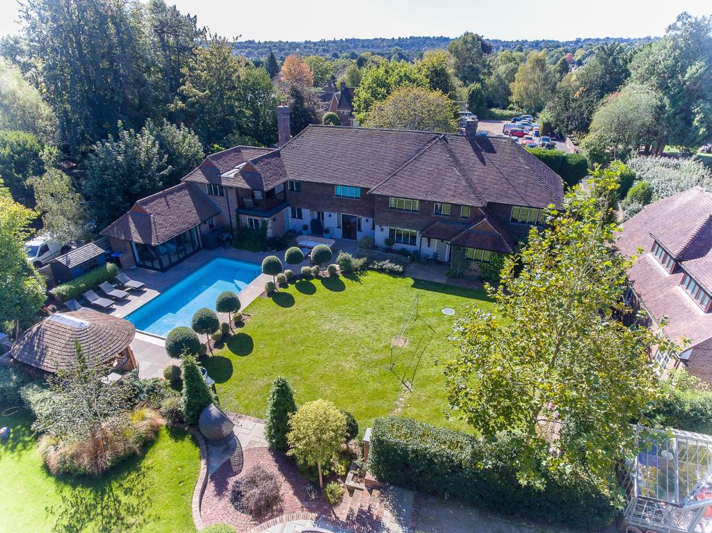 Property photo 2 of 28 Picture No. 06