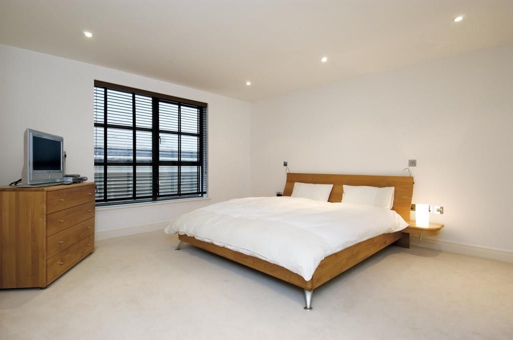 Property photo 2 of 5 Tavistock Street