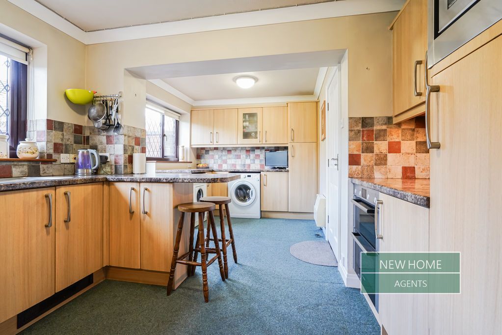Property photo 2 of 32 Photo 8