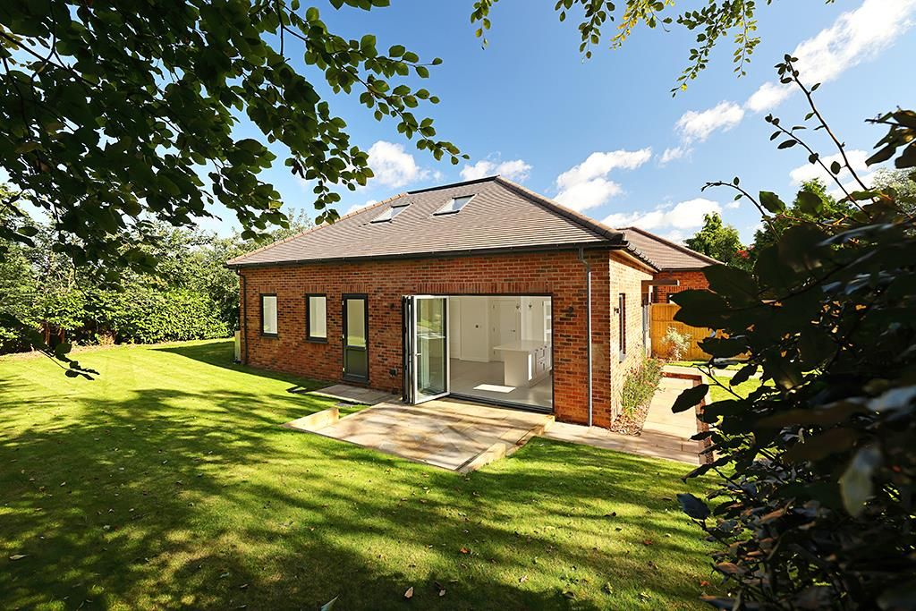 Property photo 2 of 19 No.2-Kennelclose-Sept25-8278.Jpg