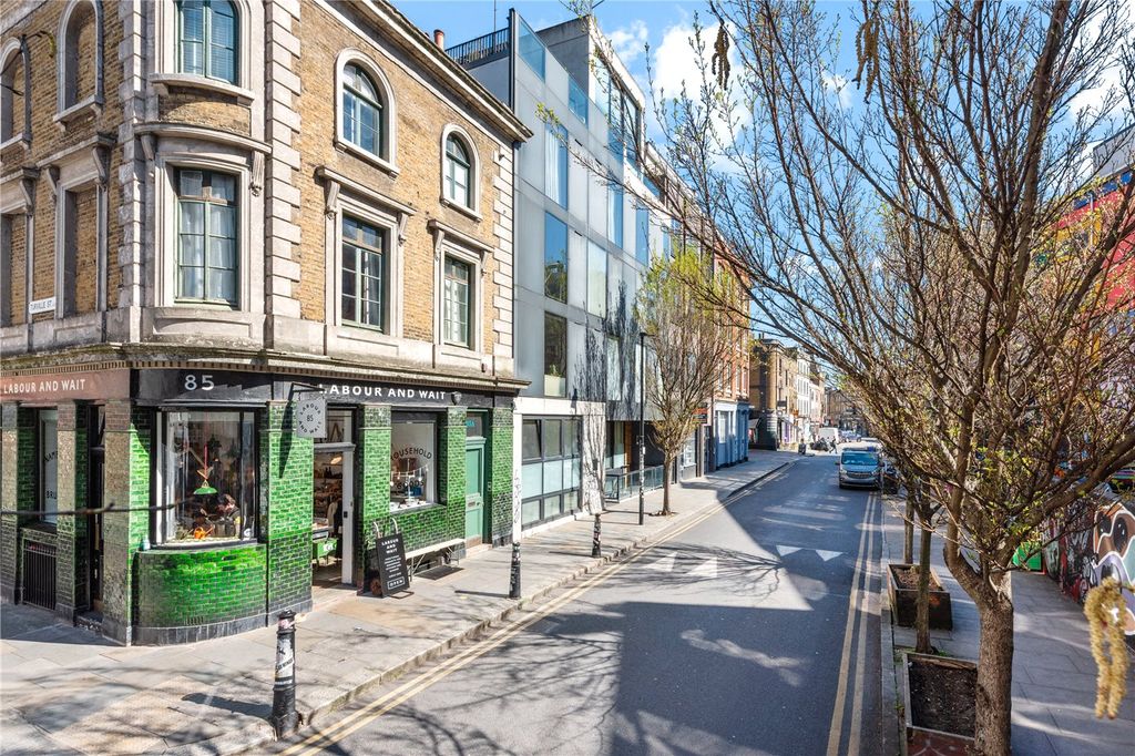 Property photo 2 of 10 Picture No. 14