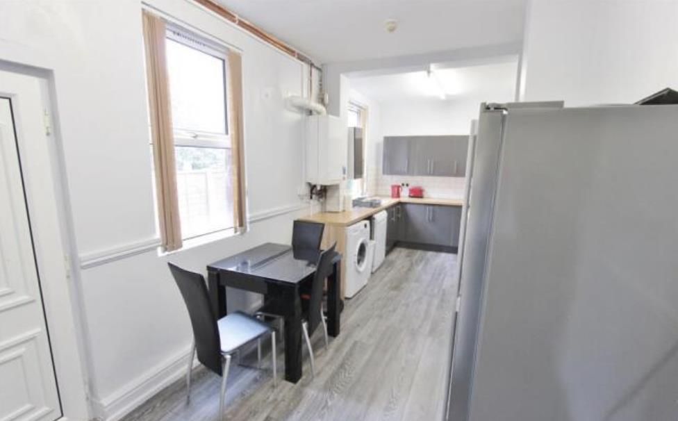 Property photo 2 of 12 5.Png