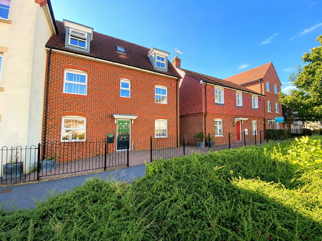 Property photo 1 of 10 Picture No. 13
