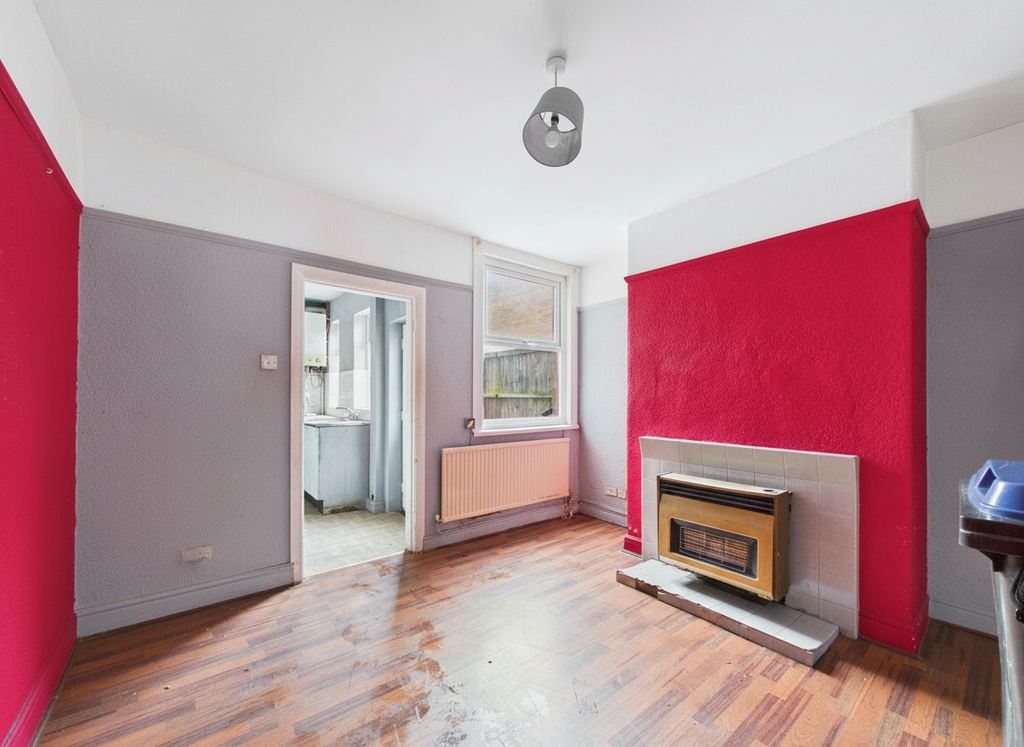 Property photo 3 of 7