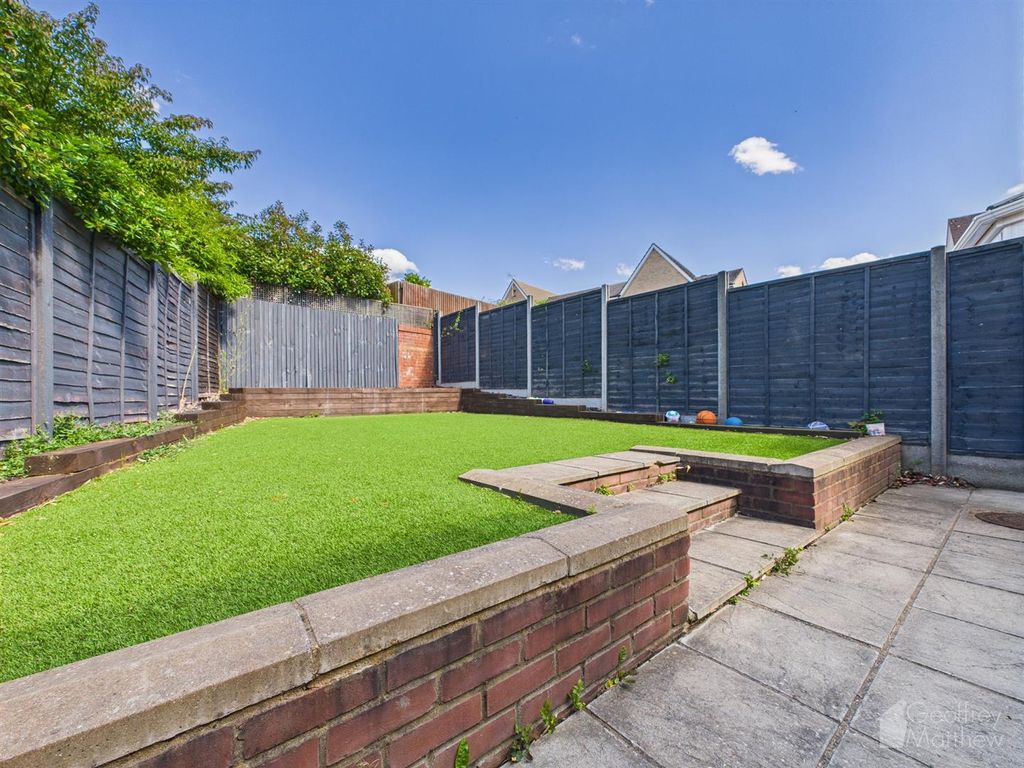 Property photo 3 of 35 Cam02365G0-Pr0318-Still038.Jpg