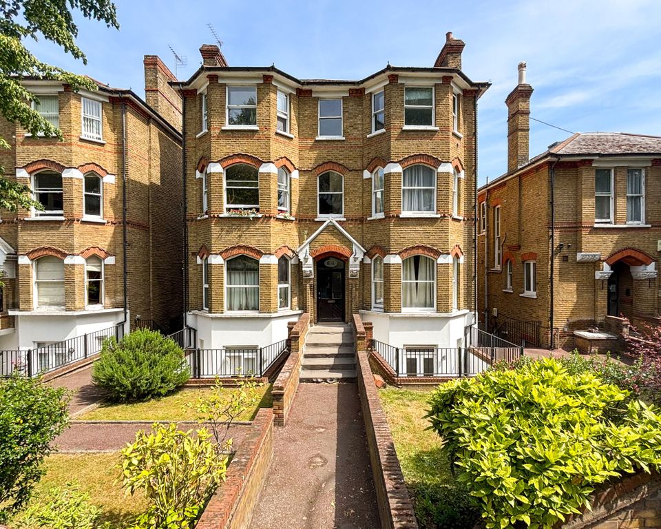 Property photo 2 of 11