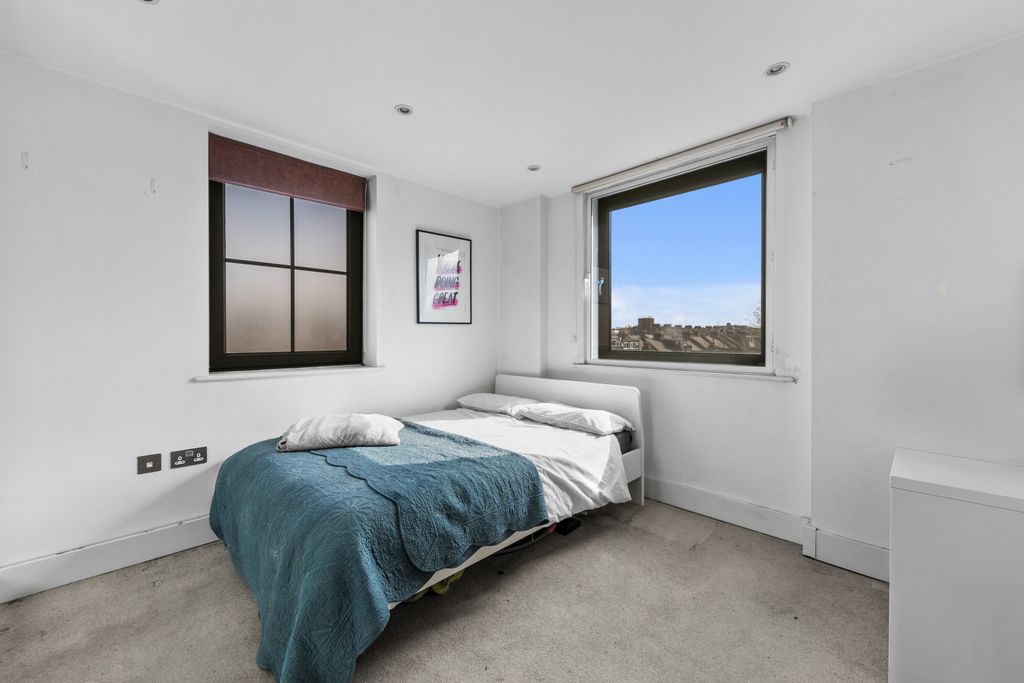 Property photo 1 of 13 Picture No. 05