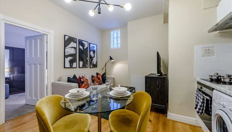 Property photo 1 of 5