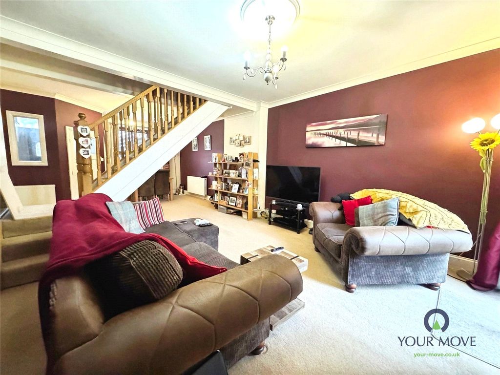 Property photo 2 of 20 Picture No. 13