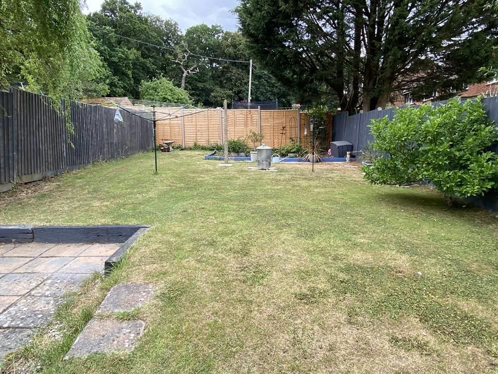 Property photo 2 of 10 Garden.Jpg