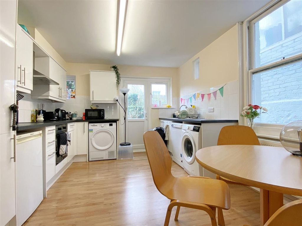 Property photo 1 of 12 Img_2322.Jpg