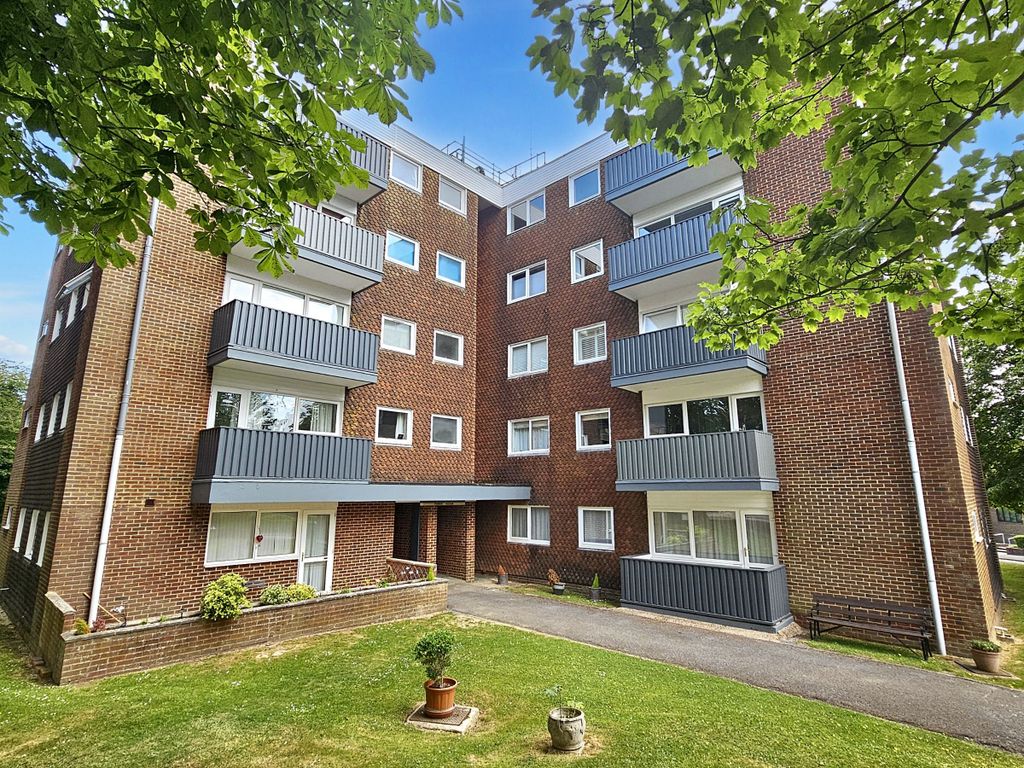 Property photo 1 of 13