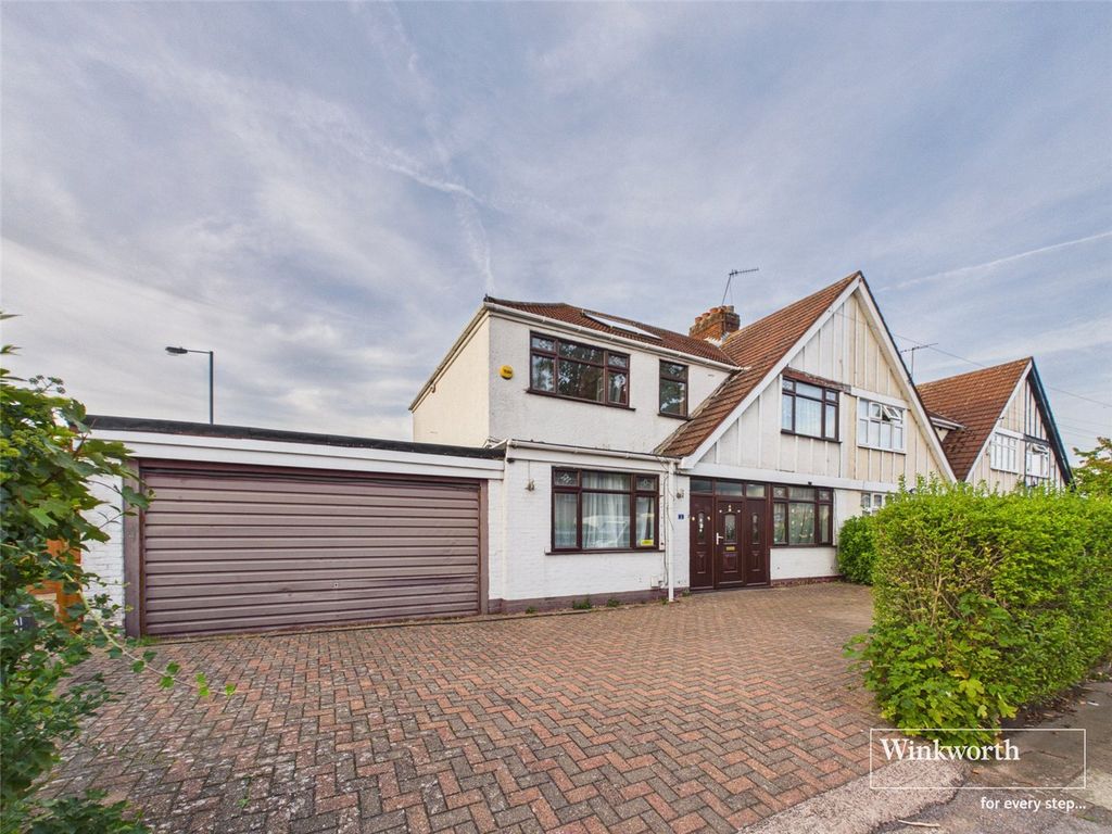 Property photo 1 of 14 External