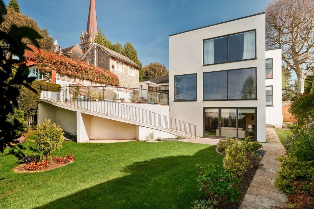 Property photo 1 of 32 External