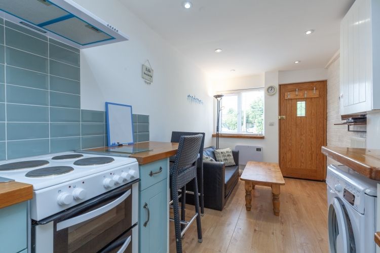 Property photo 2 of 8 188998