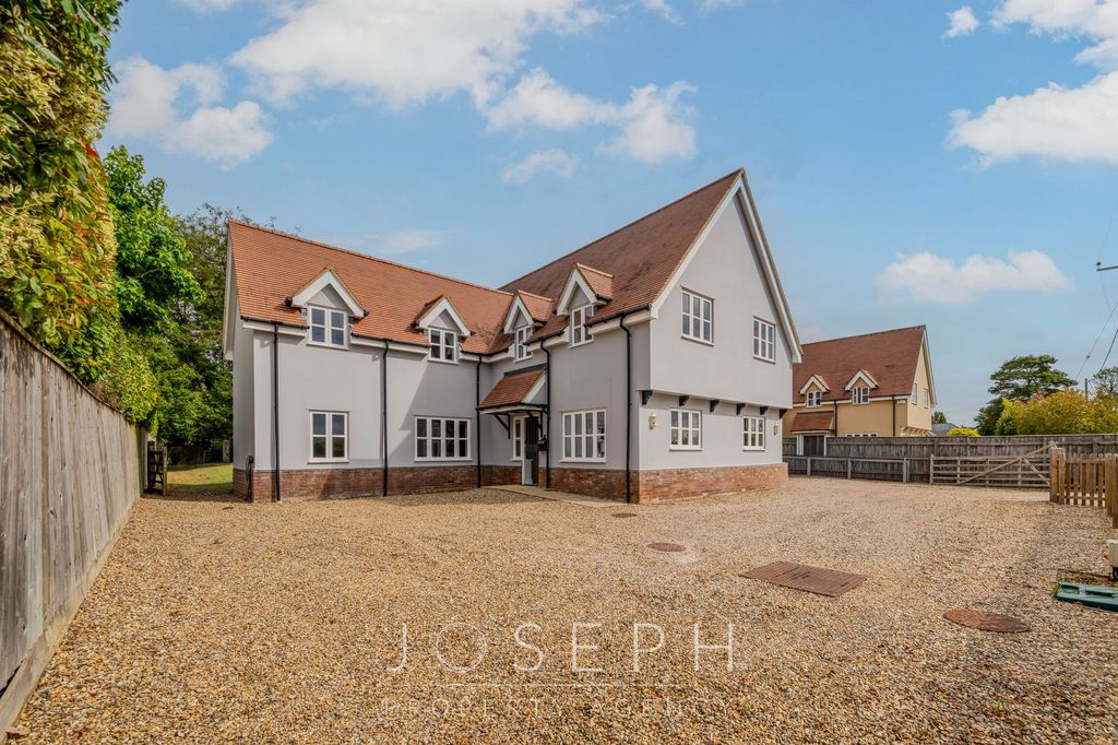 Property photo 1 of 37