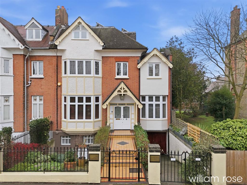 Property photo 1 of 34 Dji_20260108130209_0592_d.Jpg