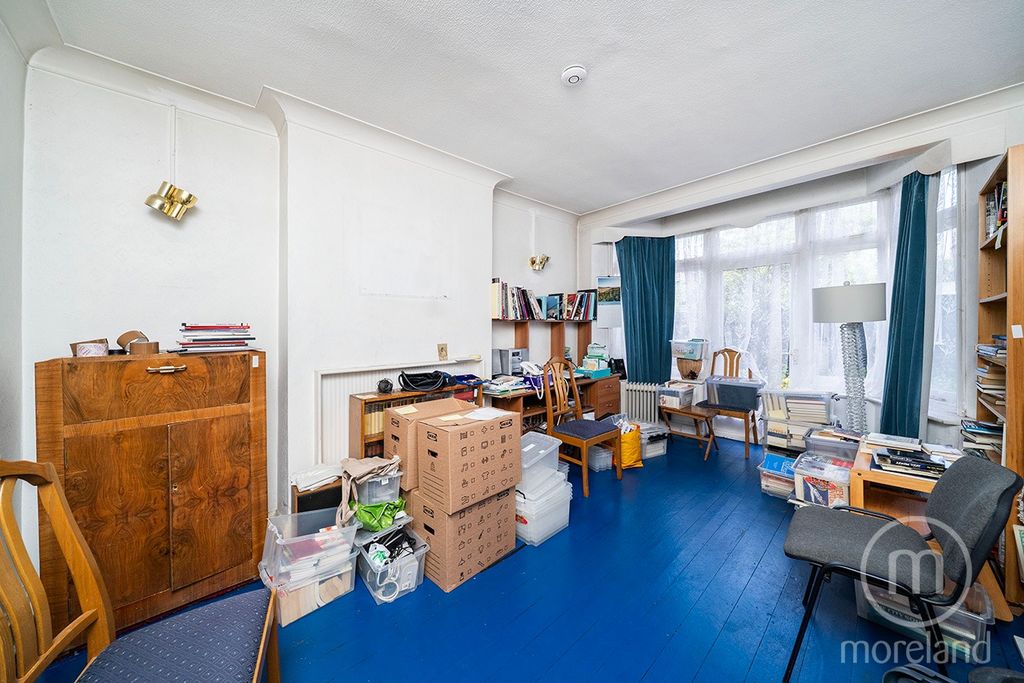 Property photo 2 of 12 3803333