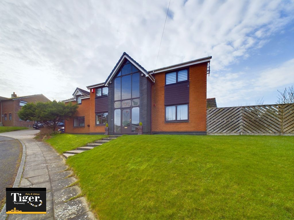 Property photo 1 of 49