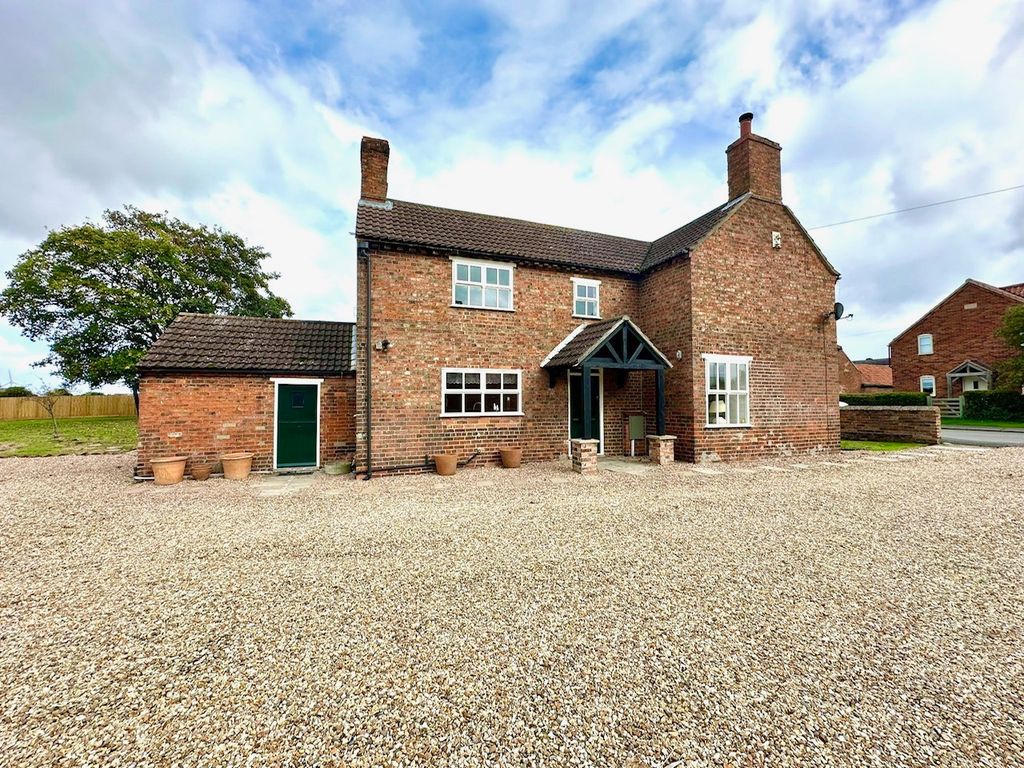 Property photo 1 of 17 Image